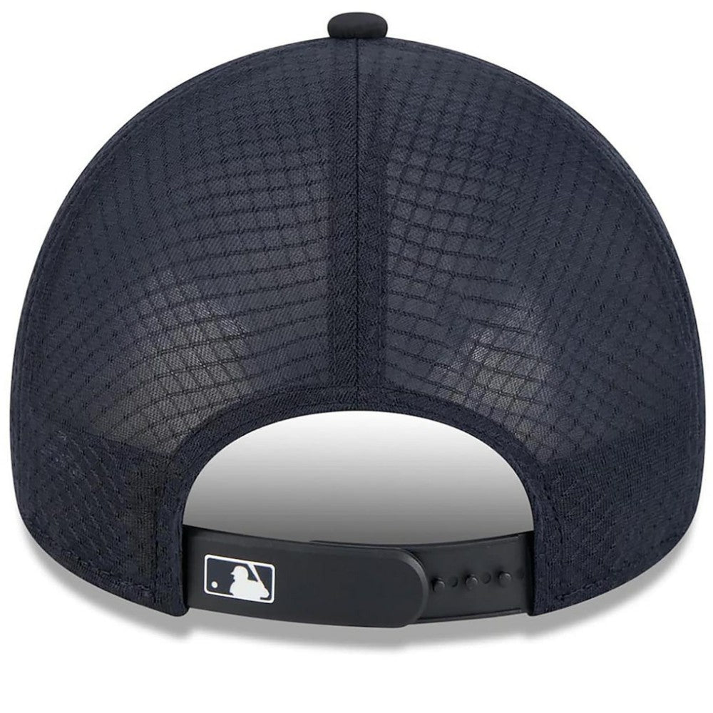 Boston Red Sox New Era 2026 Batting Practice Alternate Apex 9FORTY Adjustable Hat - MLB Hats