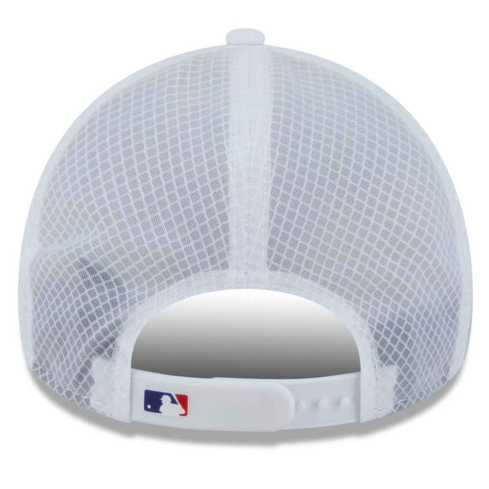 Philadelphia Phillies New Era 2026 Batting Practice Apex 9FORTY Adjustable Trucker Hat - MLB Hats