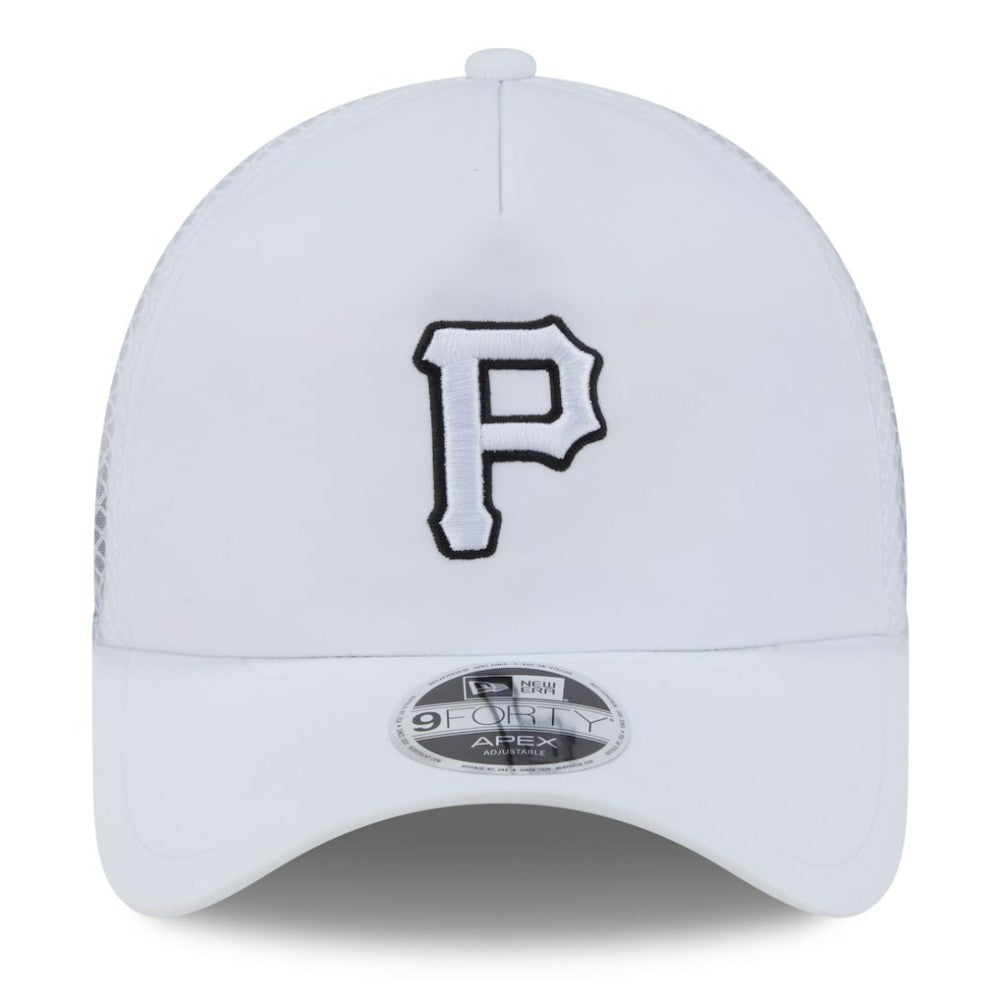 Pittsburgh Pirates New Era 2026 Batting Practice Apex 9FORTY Adjustable Trucker Hat - MLB Hats
