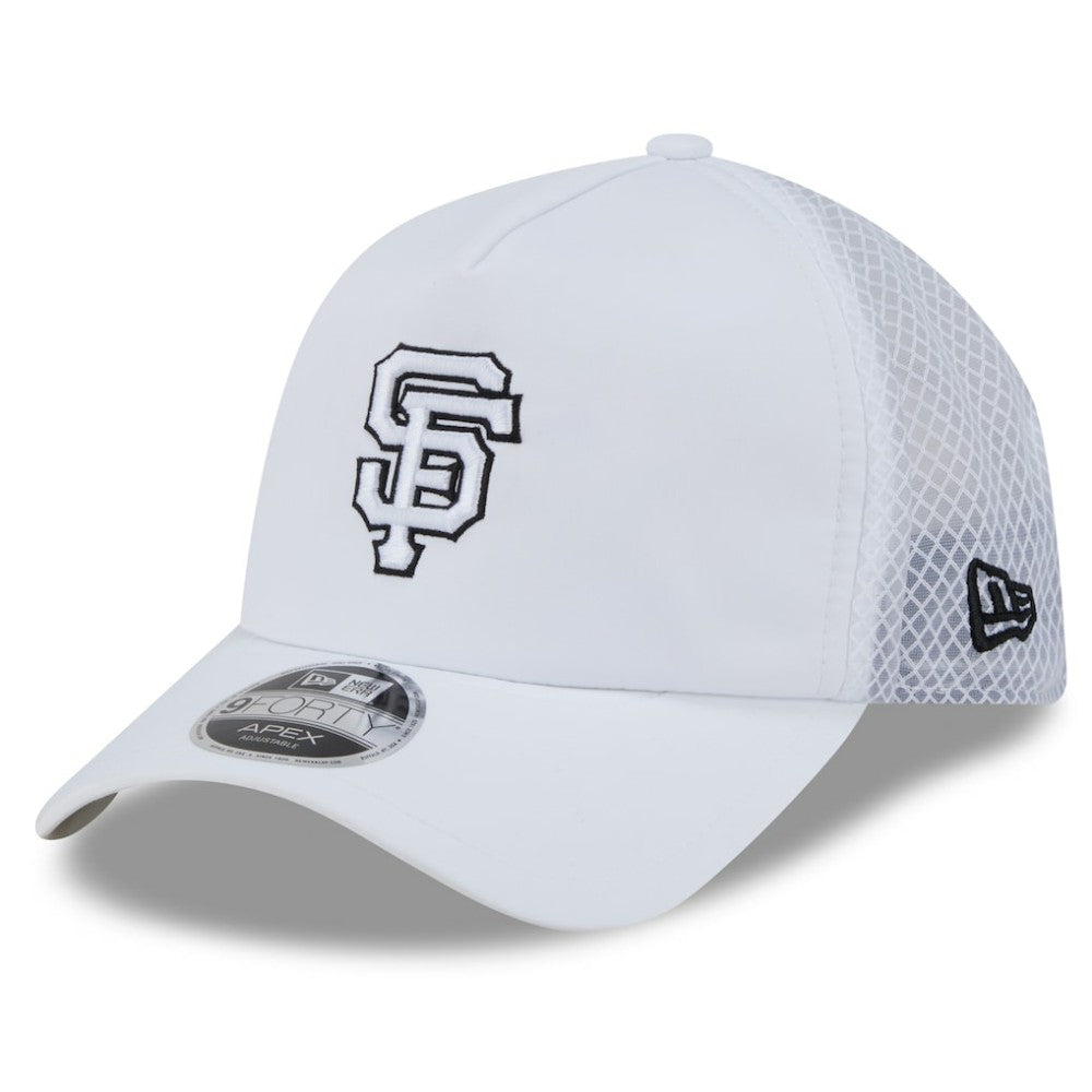 San Francisco Giants New Era 2026 Batting Practice Apex 9FORTY Adjustable Trucker Hat - MLB Hats