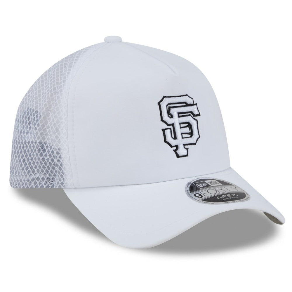 San Francisco Giants New Era 2026 Batting Practice Apex 9FORTY Adjustable Trucker Hat - MLB Hats