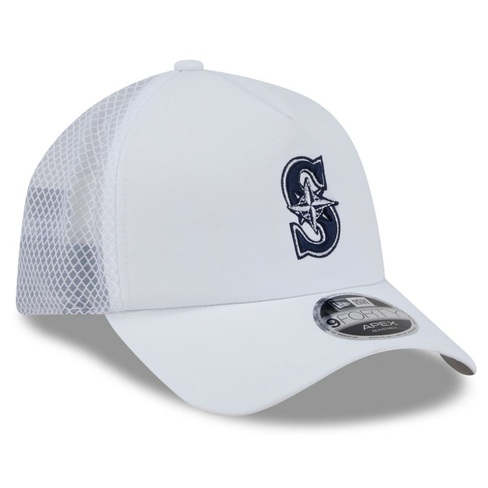Seattle Mariners New Era 2026 Batting Practice Apex 9FORTY Adjustable Trucker Hat - MLB Hats
