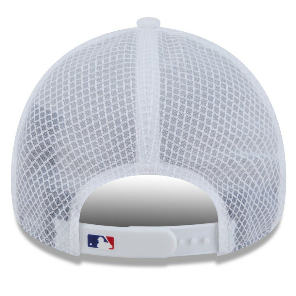 Texas Rangers New Era 2026 Batting Practice Apex 9FORTY Adjustable Trucker Hat - MLB Hats