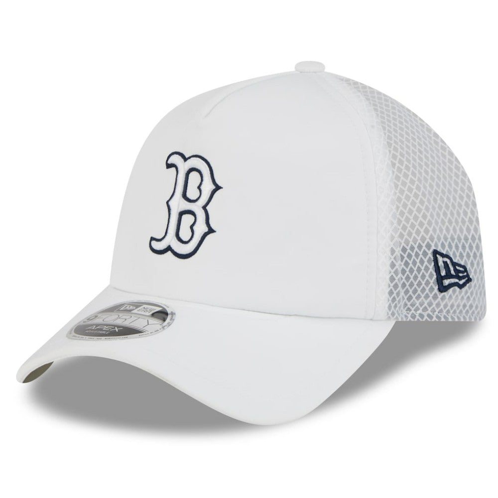 Boston Red Sox New Era 2026 Batting Practice Apex 9FORTY Adjustable Trucker Hat - MLB Hats
