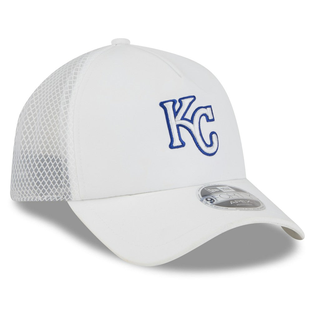 Kansas City Royals New Era 2026 Batting Practice Apex 9FORTY Adjustable Trucker Hat - MLB Hats