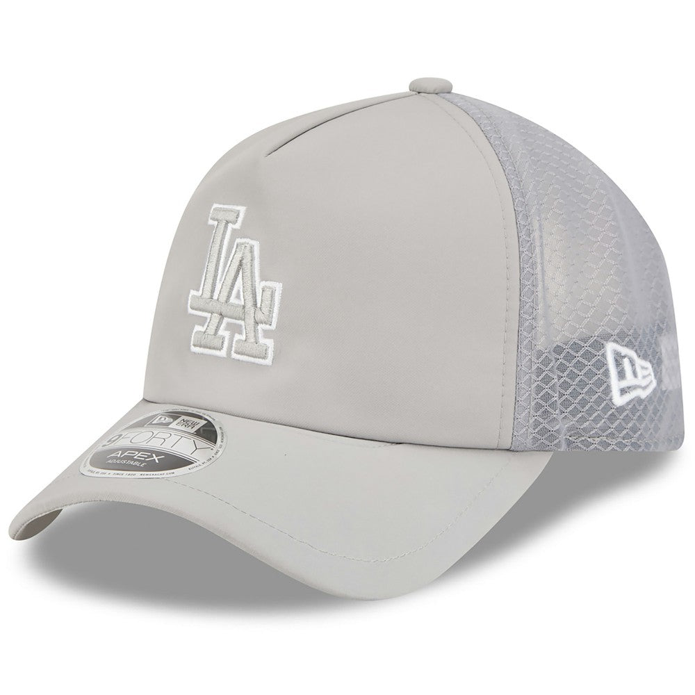 Los Angeles Dodgers New Era 2026 Batting Practice Apex 9FORTY Adjustable Trucker Hat - MLB Hats
