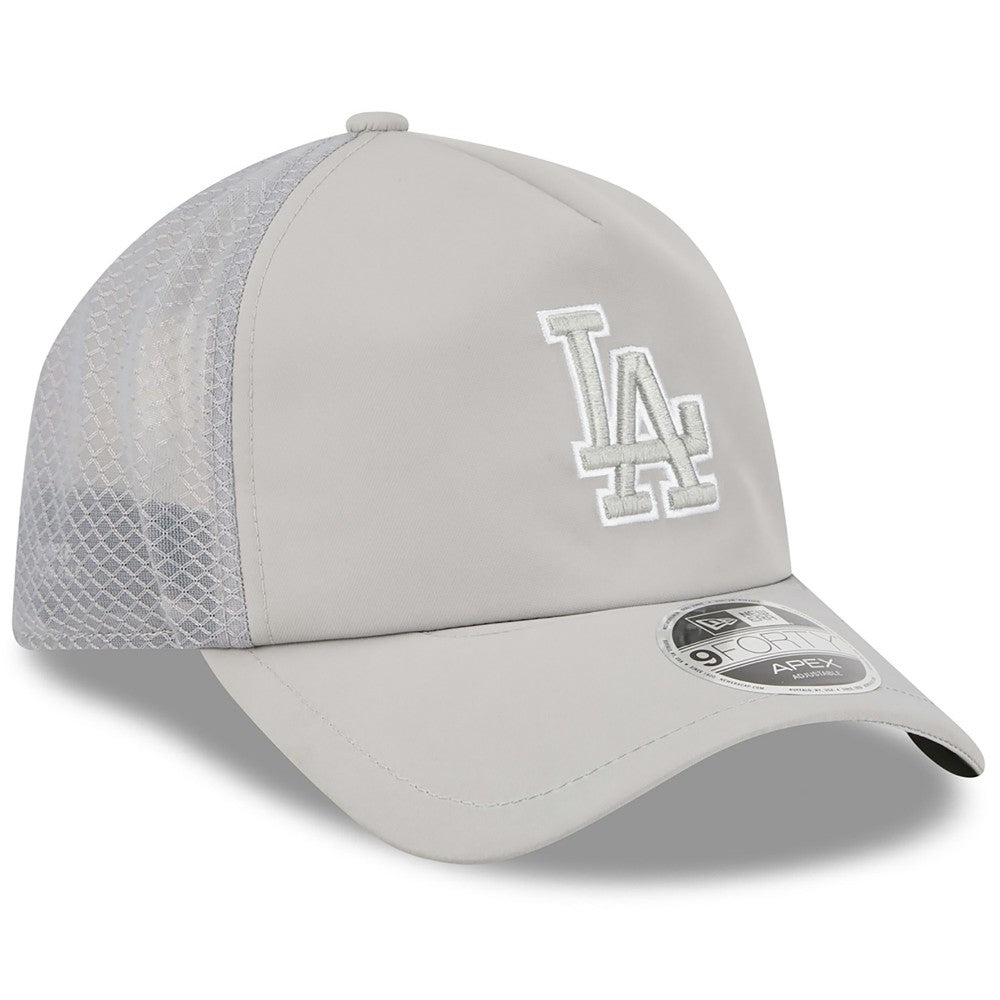Los Angeles Dodgers New Era 2026 Batting Practice Apex 9FORTY Adjustable Trucker Hat - MLB Hats