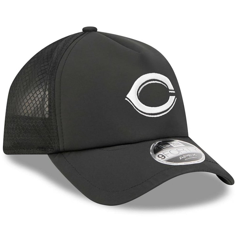 Cincinnati Reds New Era 2026 Batting Practice Apex 9FORTY Adjustable Trucker Hat - MLB Hats