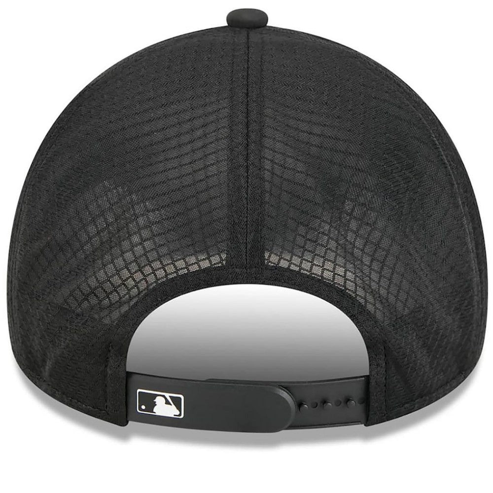 Cincinnati Reds New Era 2026 Batting Practice Apex 9FORTY Adjustable Trucker Hat - MLB Hats