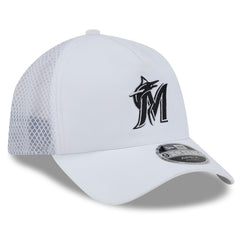 Miami Marlins New Era 2026 Batting Practice Apex 9FORTY Adjustable Trucker Hat - MLB Hats