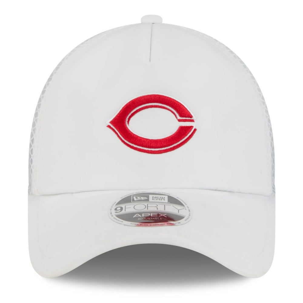 Cincinnati Reds New Era 2026 Batting Practice Apex 9FORTY Adjustable Trucker Hat - MLB Hats