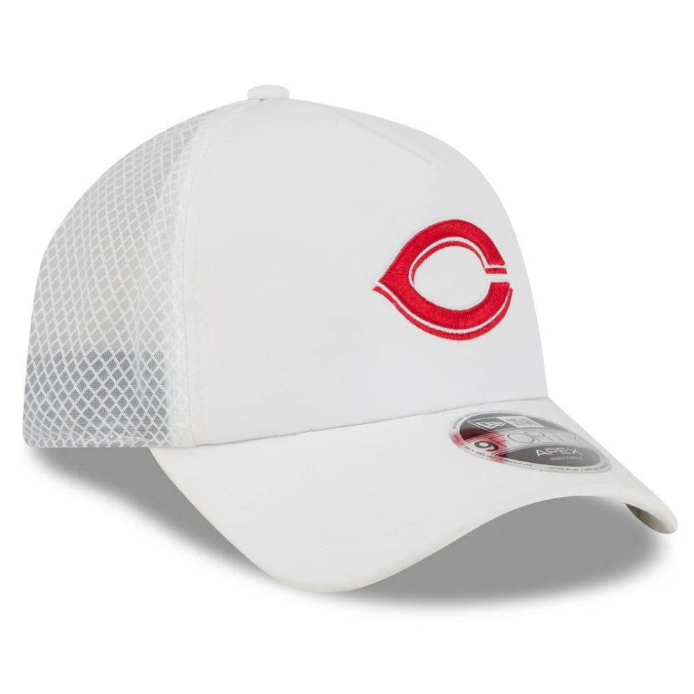 Cincinnati Reds New Era 2026 Batting Practice Apex 9FORTY Adjustable Trucker Hat - MLB Hats