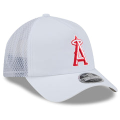 Los Angeles Angels New Era 2026 Batting Practice Apex 9FORTY Adjustable Trucker Hat - MLB Hats