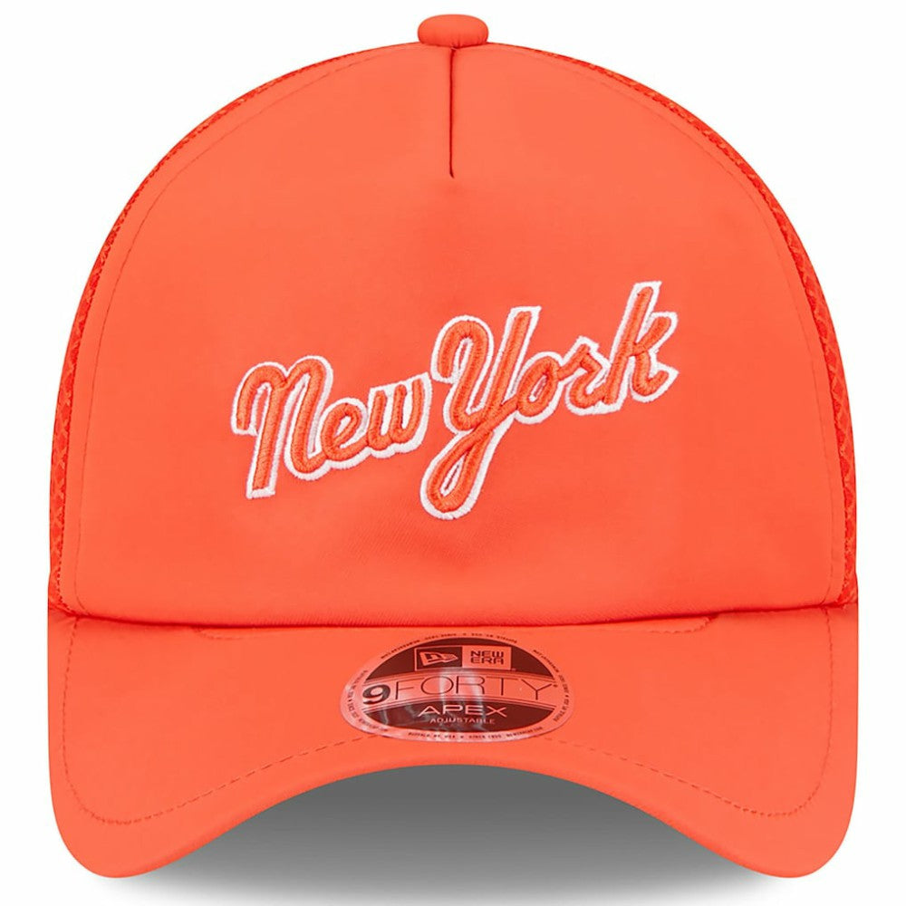 New York Mets New Era 2026 Batting Practice Apex 9FORTY Adjustable Trucker Hat - MLB Hats