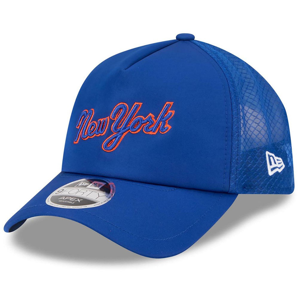 New York Mets New Era 2026 Batting Practice Apex 9FORTY Adjustable Trucker Hat - MLB Hats