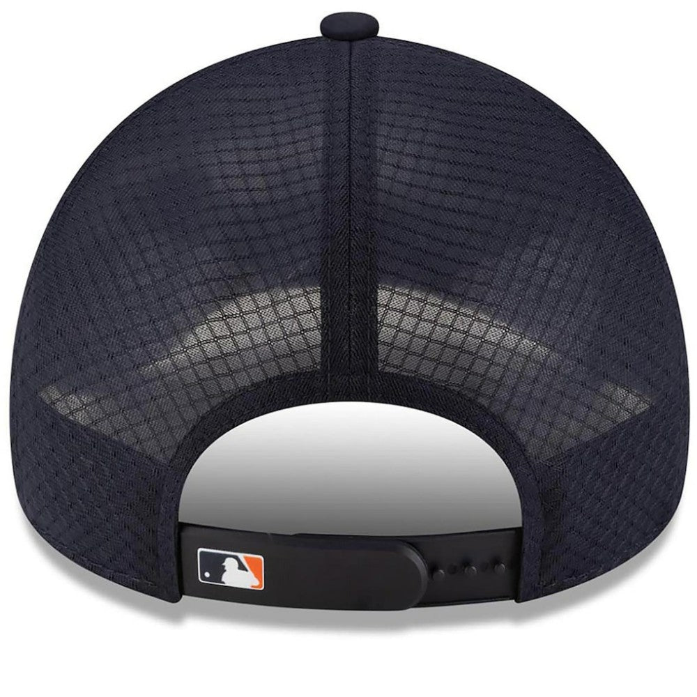 Detroit Tigers New Era 2026 Batting Practice Apex 9FORTY Adjustable Trucker Hat - MLB Hats