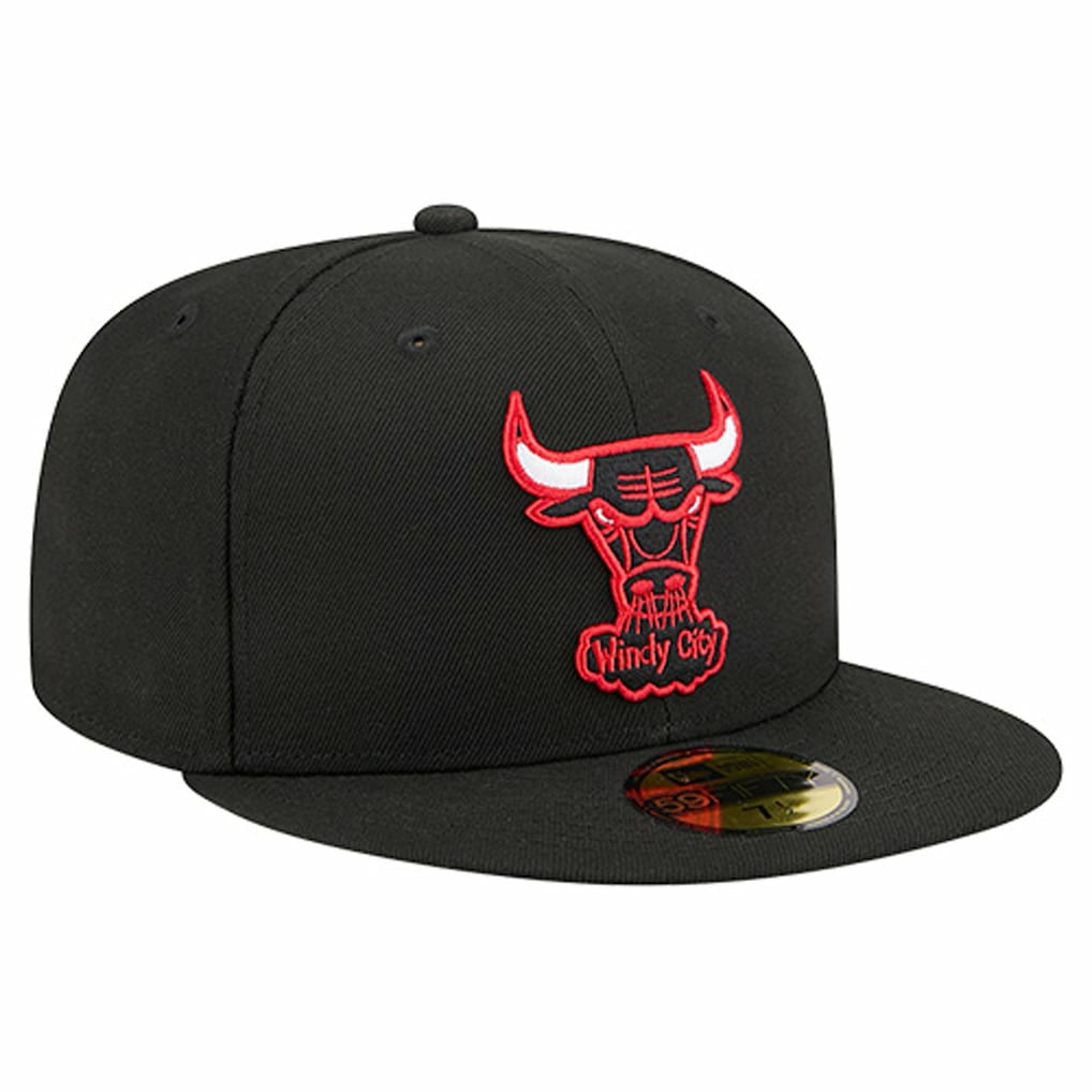 Black Chicago Bulls Core Logo 59FIFTY Fitted Hat | NBA
