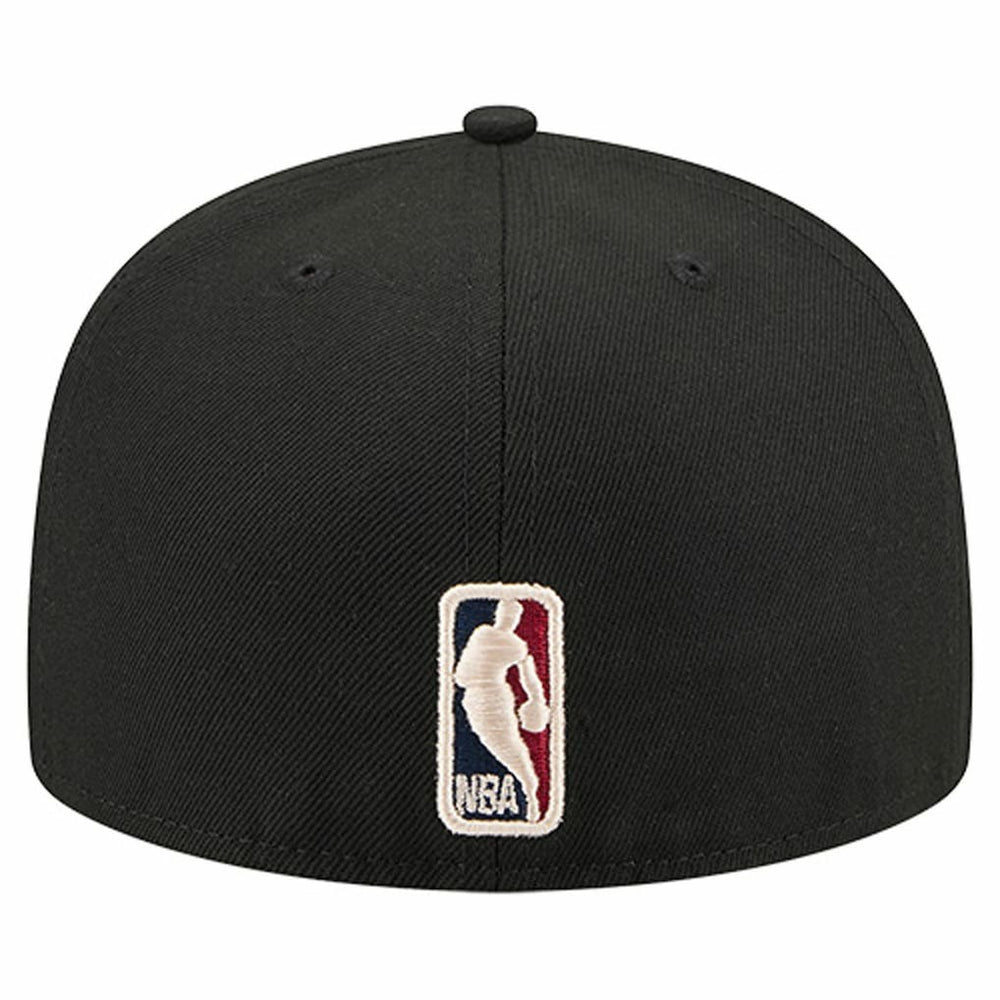 Black Chicago Bulls Core Logo 59FIFTY Fitted Hat | NBA