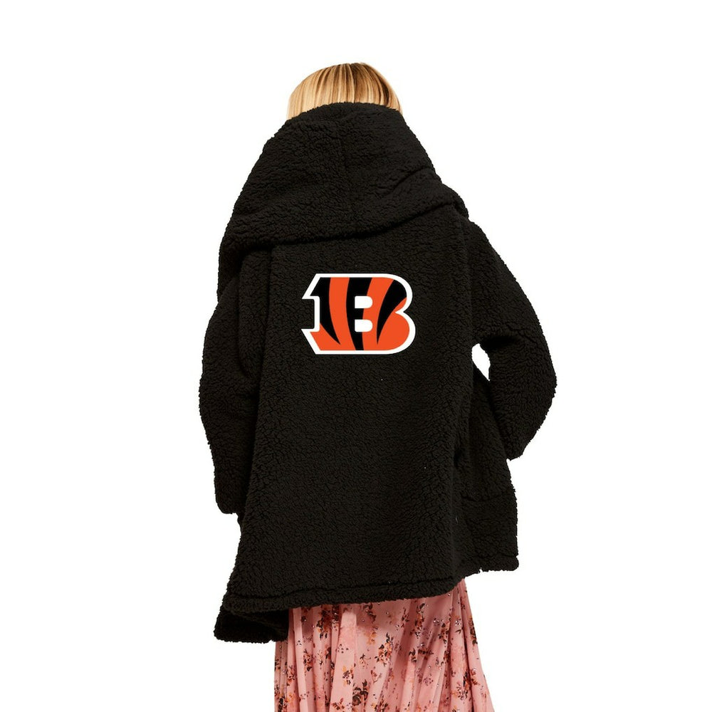 Cincinnati Bengals Jill Martin Women's Oversized Hooded Lounger | NFL Online