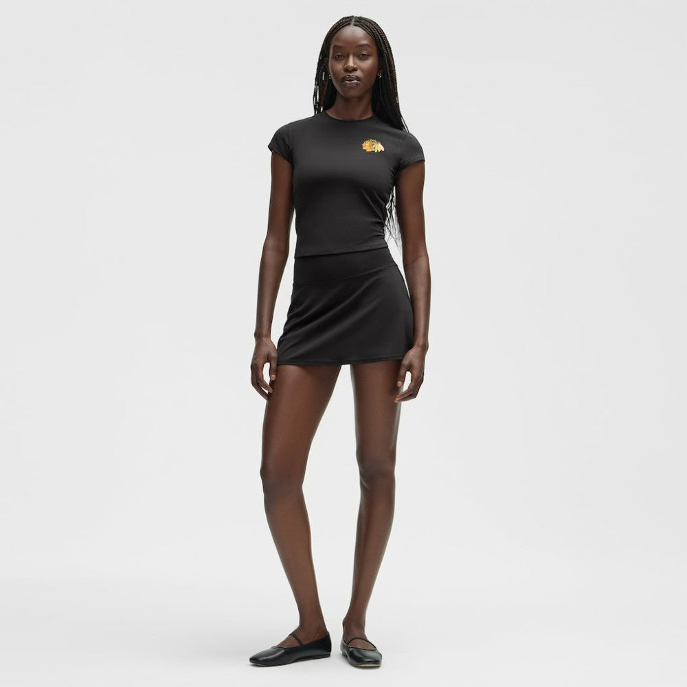 Chicago Blackhawks lululemon Women's Baby T-Shirt -  NHL T-shirts