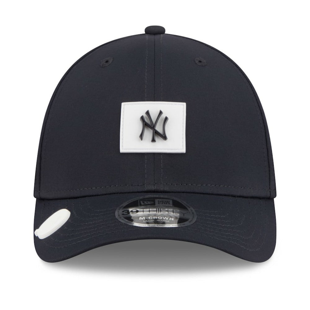 New York Yankees New Era 2026 Clubhouse M-Crown 39THIRTY Flex Hat - MLB Hats