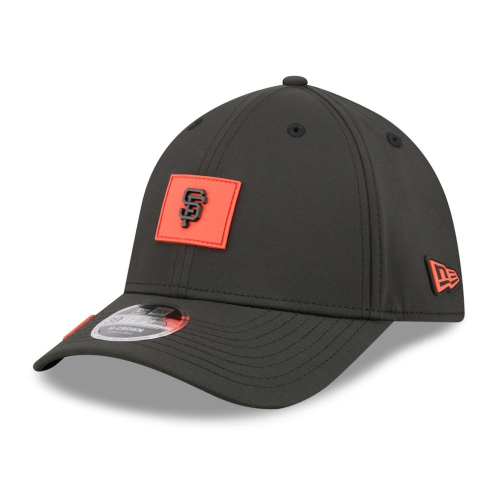 San Francisco Giants New Era 2026 Clubhouse M-Crown 39THIRTY Flex Hat - MLB Hats