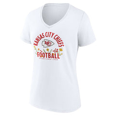 Kansas City Chiefs Patrick Mahomes  Women's Floral Name & Number V-Neck T-Shirt | NFL Outlet