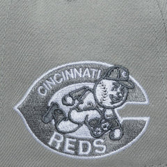 Cincinnati Reds Mitchell & Ness Cooperstown Thunderstorm Head Coach Pro-Crown Adjustable Hat - MLB Hats