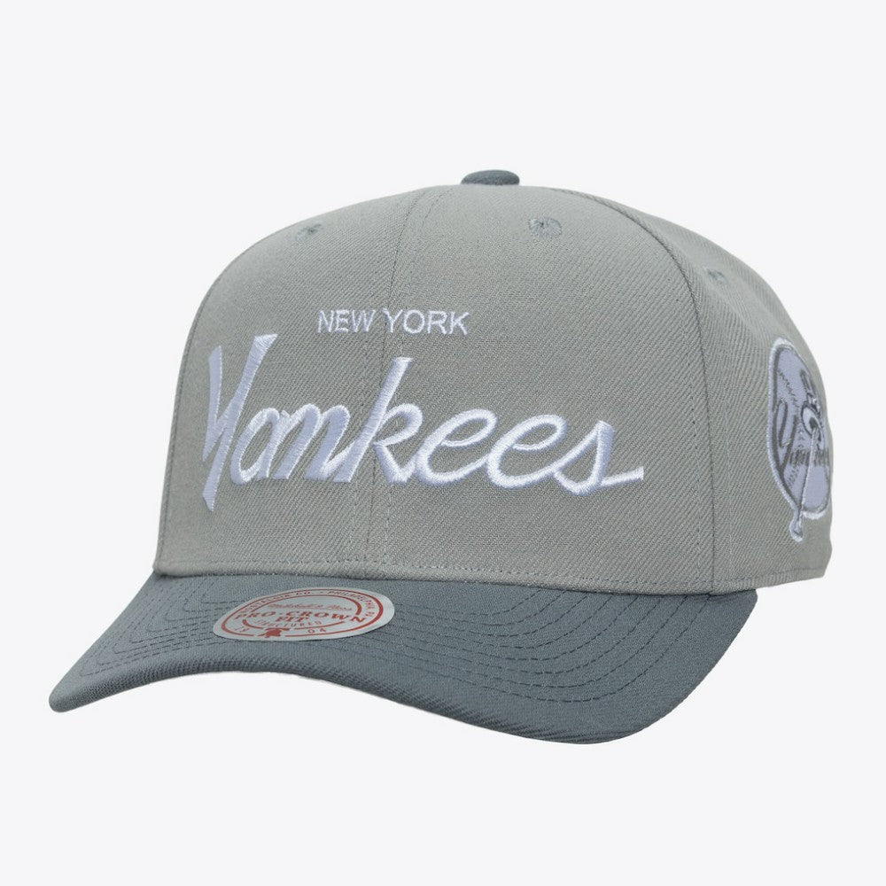 New York Yankees Mitchell & Ness Thunderstorm Head Coach Pro-Crown Adjustable Hat - MLB Hats