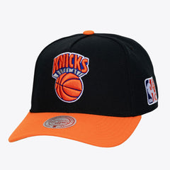 Black New York Knicks Hardwood Classics Legendary Away Pro-Pinch Adjustable Hat | NBA