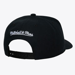 White Chicago Bulls Hardwood Classics Legendary Away Pro-Pinch Adjustable Hat | NBA