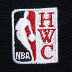 White Chicago Bulls Hardwood Classics Legendary Away Pro-Pinch Adjustable Hat | NBA