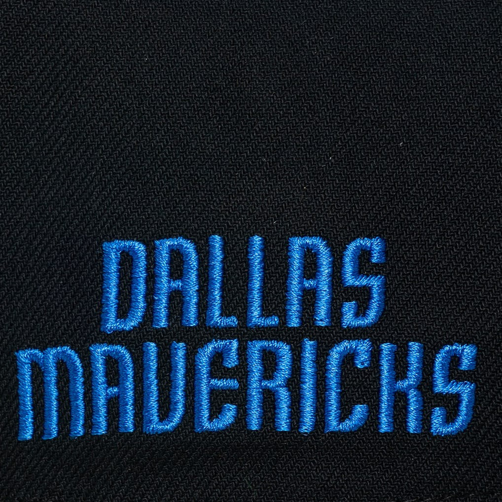 Black Dallas Mavericks Hardwood Classics Legendary Away Pro-Pinch Adjustable Hat sale | NBA