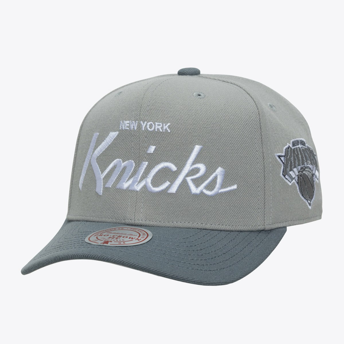 Gray New York Knicks Thunderstorm Head Coach Pro Crown Snapback Hat | NBA