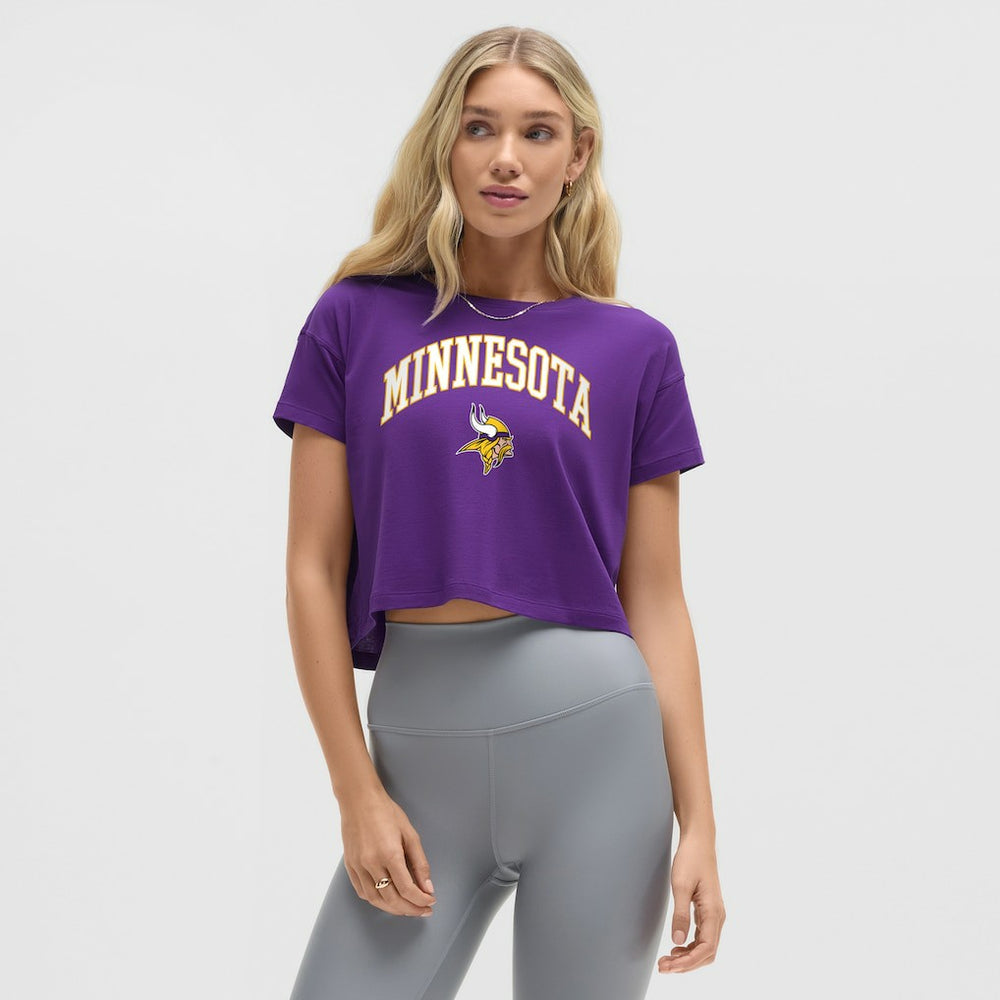Minnesota Vikings lululemon Women's Cates T-Shirt | NFL Outlet