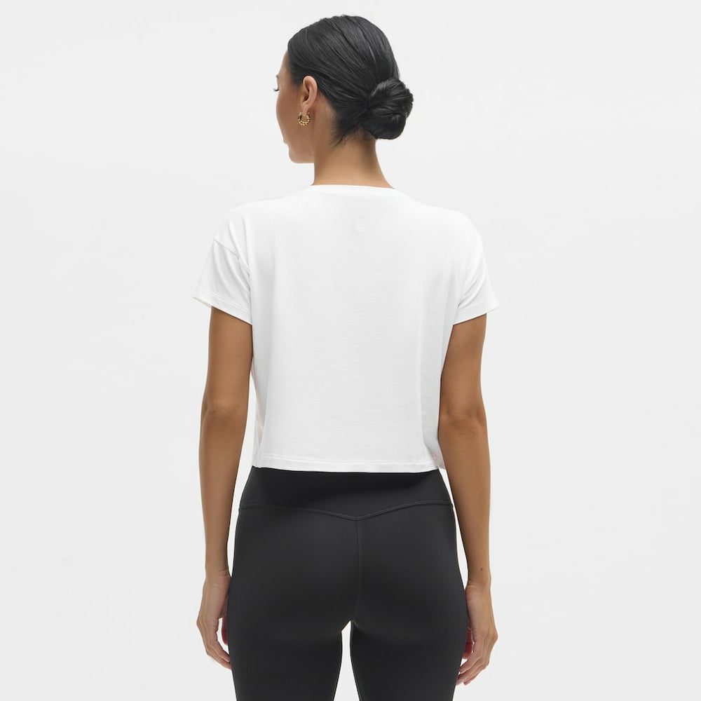 Philadelphia Eagles lululemon Women's Cates T-Shirt | NFL Near me