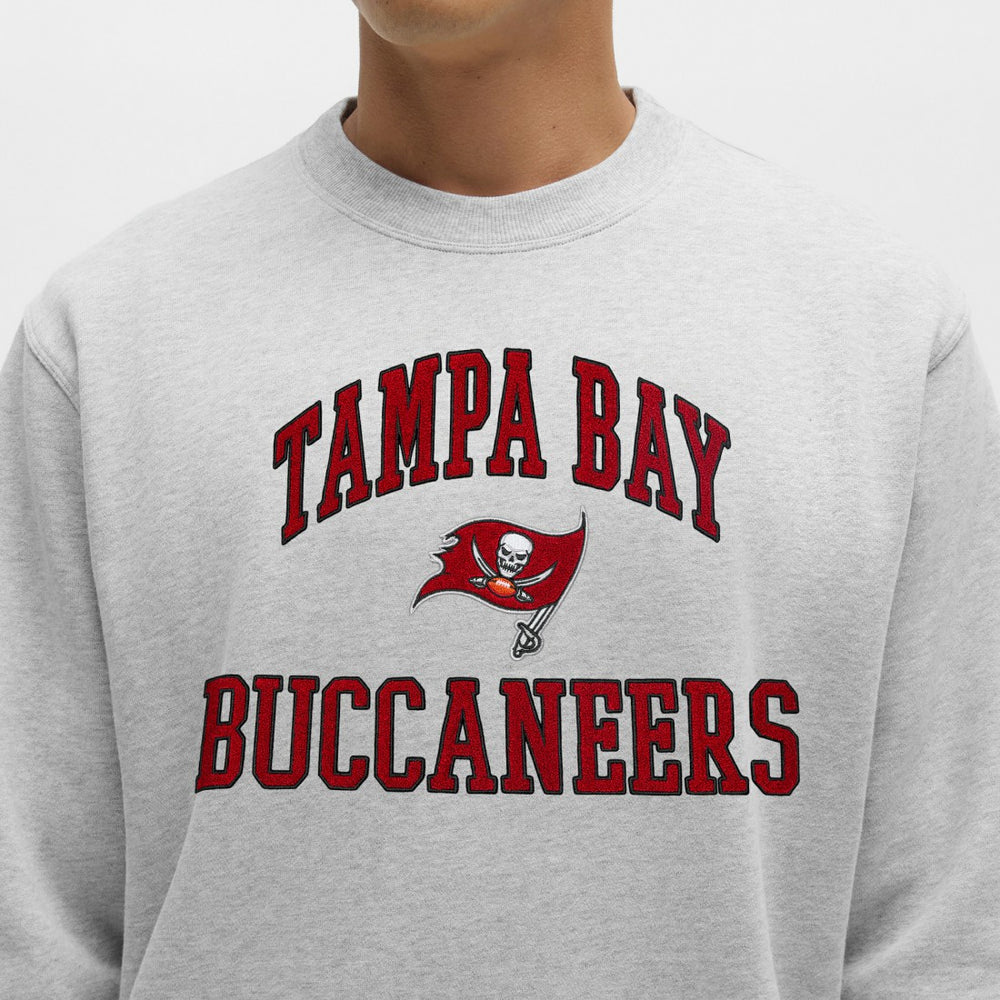 Tampa Bay Buccaneers lululemon Steady State Sweatshirt | NFL New