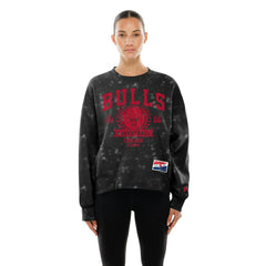 Black Chicago Bulls Women's Throwback Collection Mineral Wash Crewneck Sweatshirt | NBA