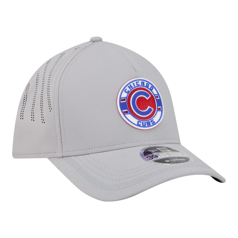 Chicago Cubs New Era Patch 39THIRTY A-Frame M-Crown Perforated Flex Hat - MLB Hats
