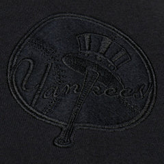 New York Yankees Mitchell & Ness Phantom Fleece Crewneck Sweatshirt - MLB Sweatshirts