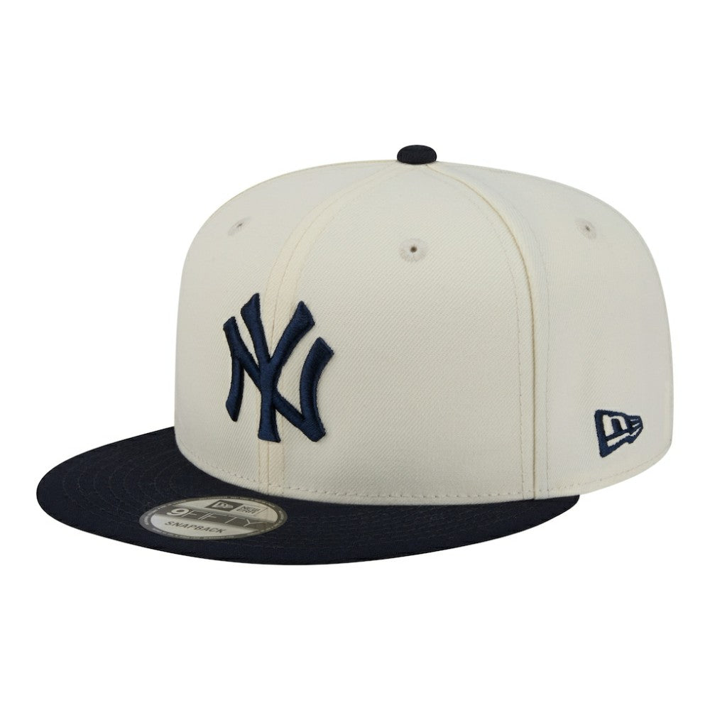 New York Yankees New Era Localized 9FIFTY Snapback Hat - MLB Hats