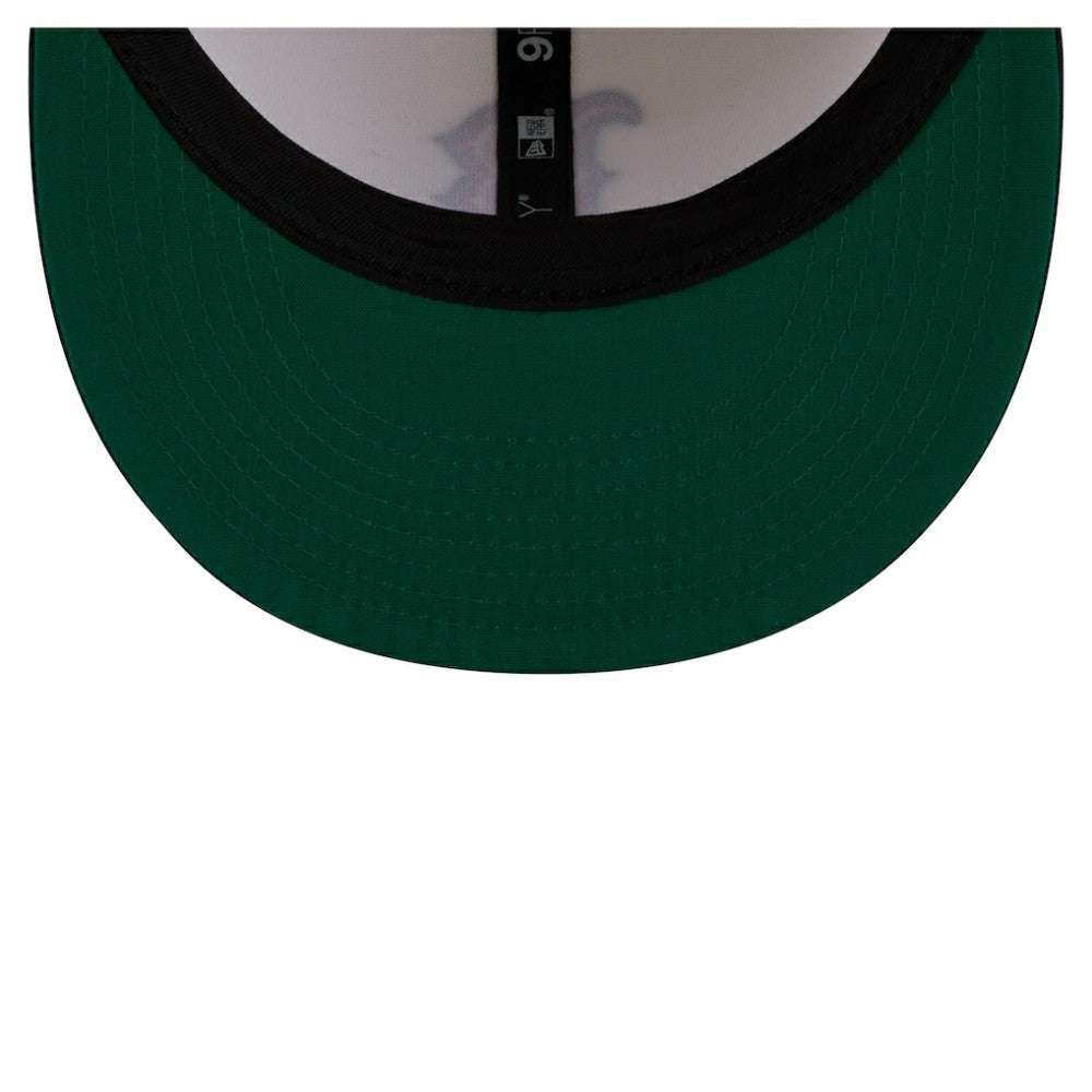 Boston Red Sox New Era Localized 9FIFTY Snapback Hat - MLB Hats