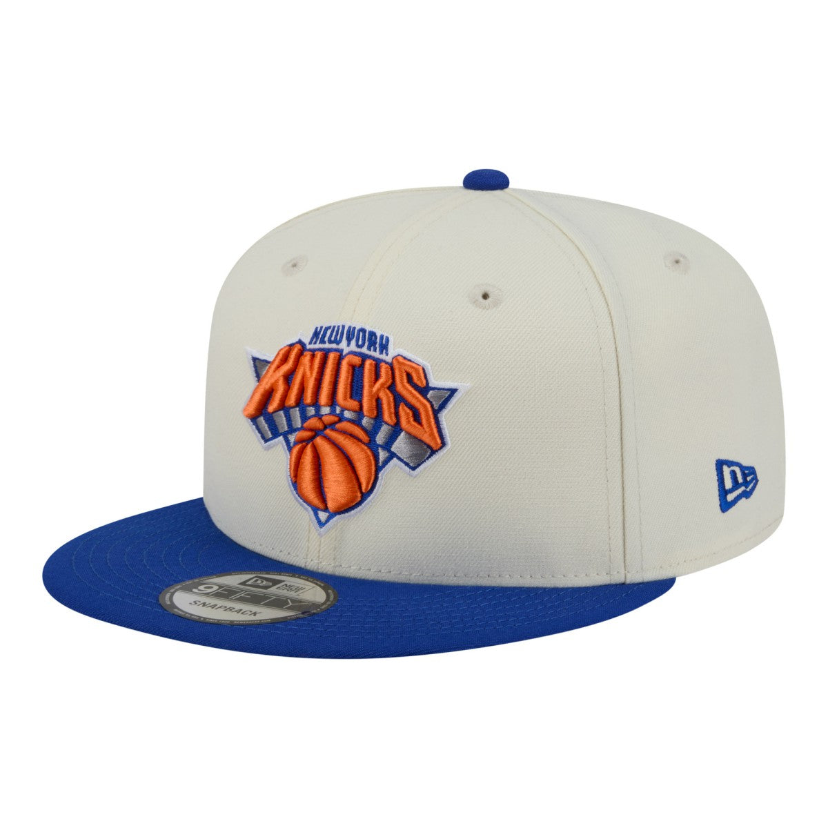 White New York Knicks Injection Localized 9FIFTY Snapback Hat | NBA