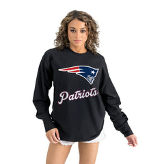 New England Patriots Gameday Couture Women's Oversized Long Sleeve T-Shirt | NFL US