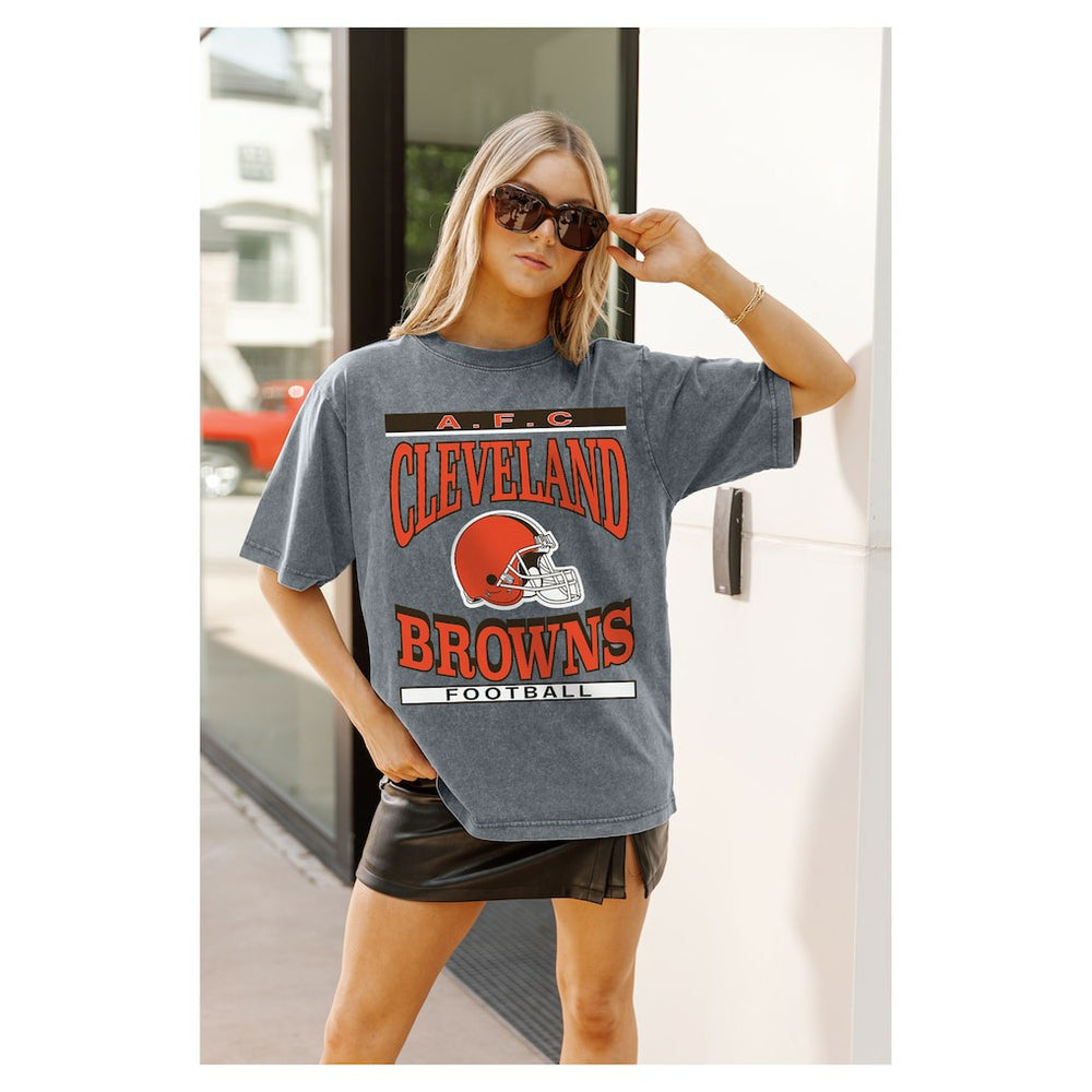 Cleveland Browns Gameday Couture Women's Oversized Classic Grind Washed T-Shirt | NFL Online