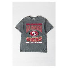 San Francisco 49ers Gameday Couture Women's Oversized Classic Grind Washed T-Shirt | NFL Near me