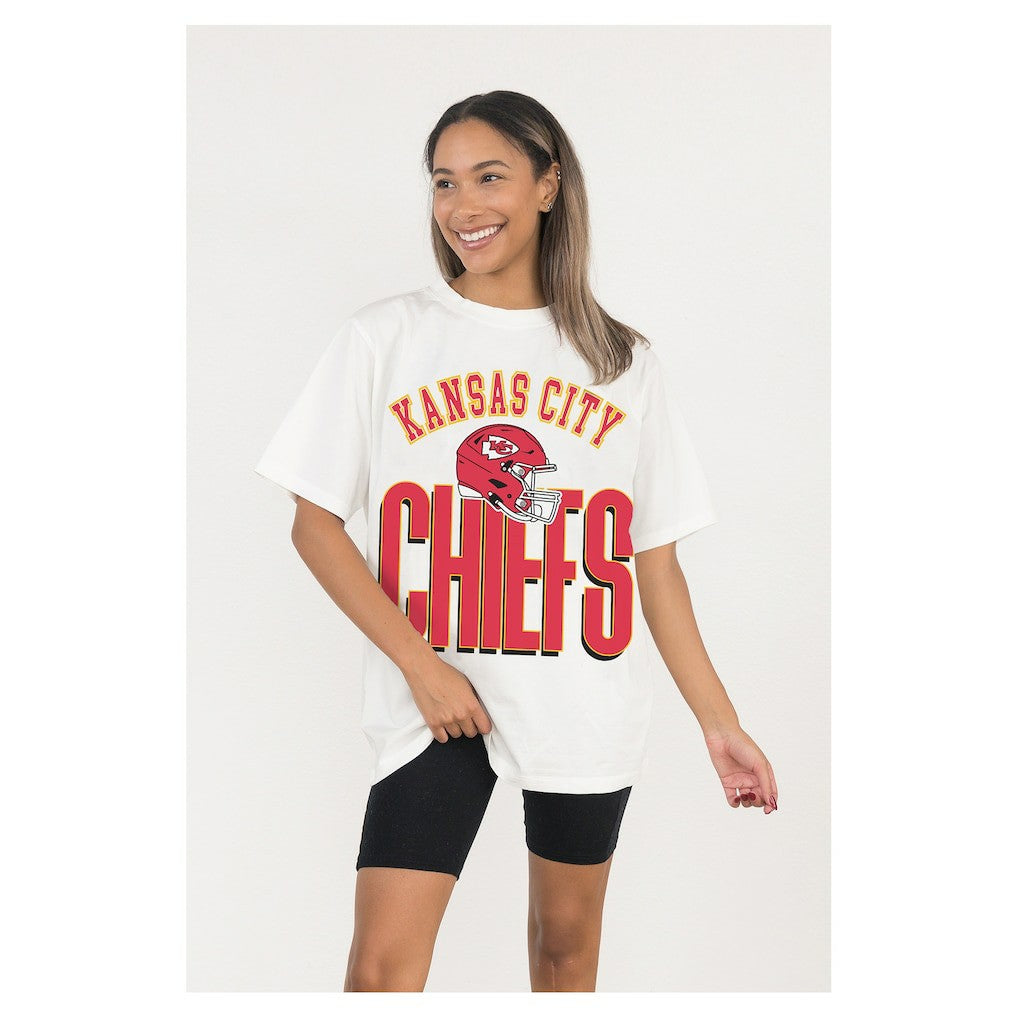 Kansas City Chiefs Gameday Couture Women's Oversized Classic Fierce Focus T-Shirt | NFL Hot