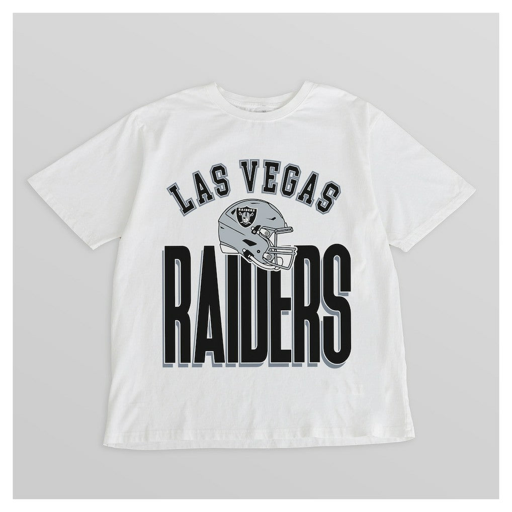 Las Vegas Raiders Gameday Couture Women's Oversized Classic Fierce Focus T-Shirt | NFL Near me