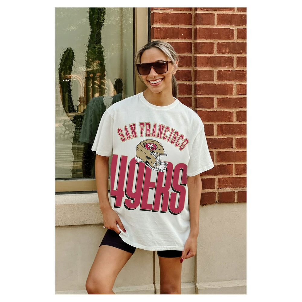 San Francisco 49ers Gameday Couture Women's Oversized Classic Fierce Focus T-Shirt | NFL New