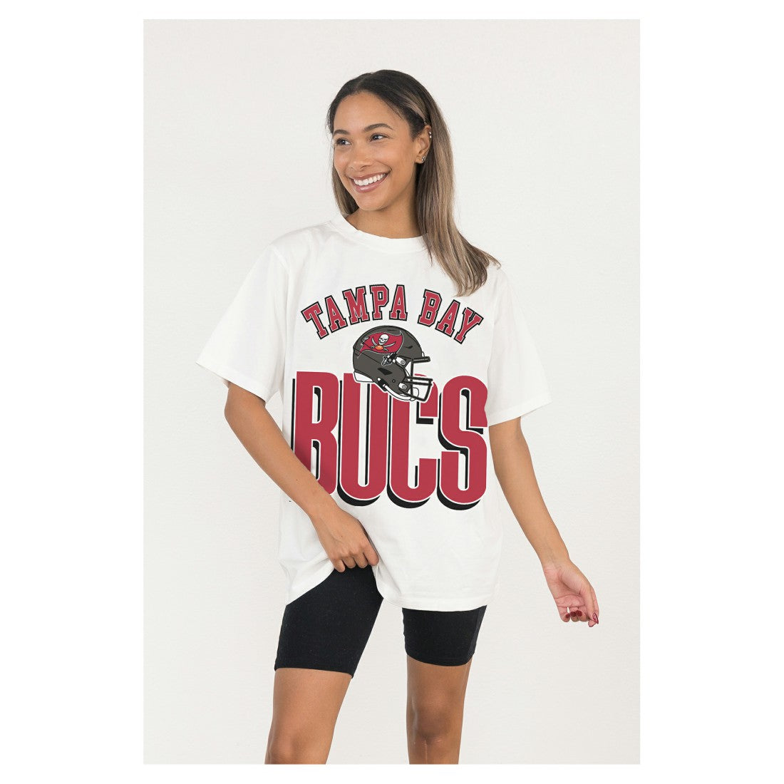 Tampa Bay Buccaneers Gameday Couture Women's Oversized Classic Fierce Focus T-Shirt | NFL Online